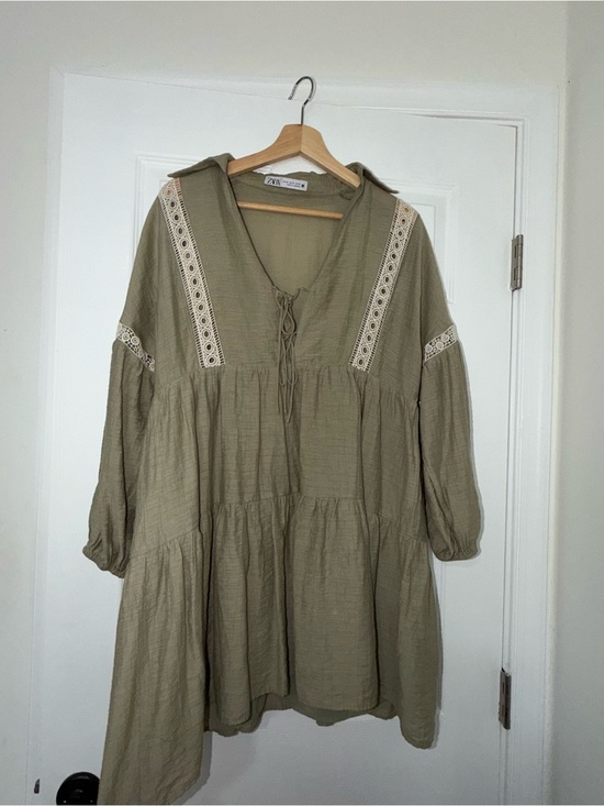 Zara Dresses & Skirts - Zara Olive Green Tiered Peasant Dress with Lace Inserts